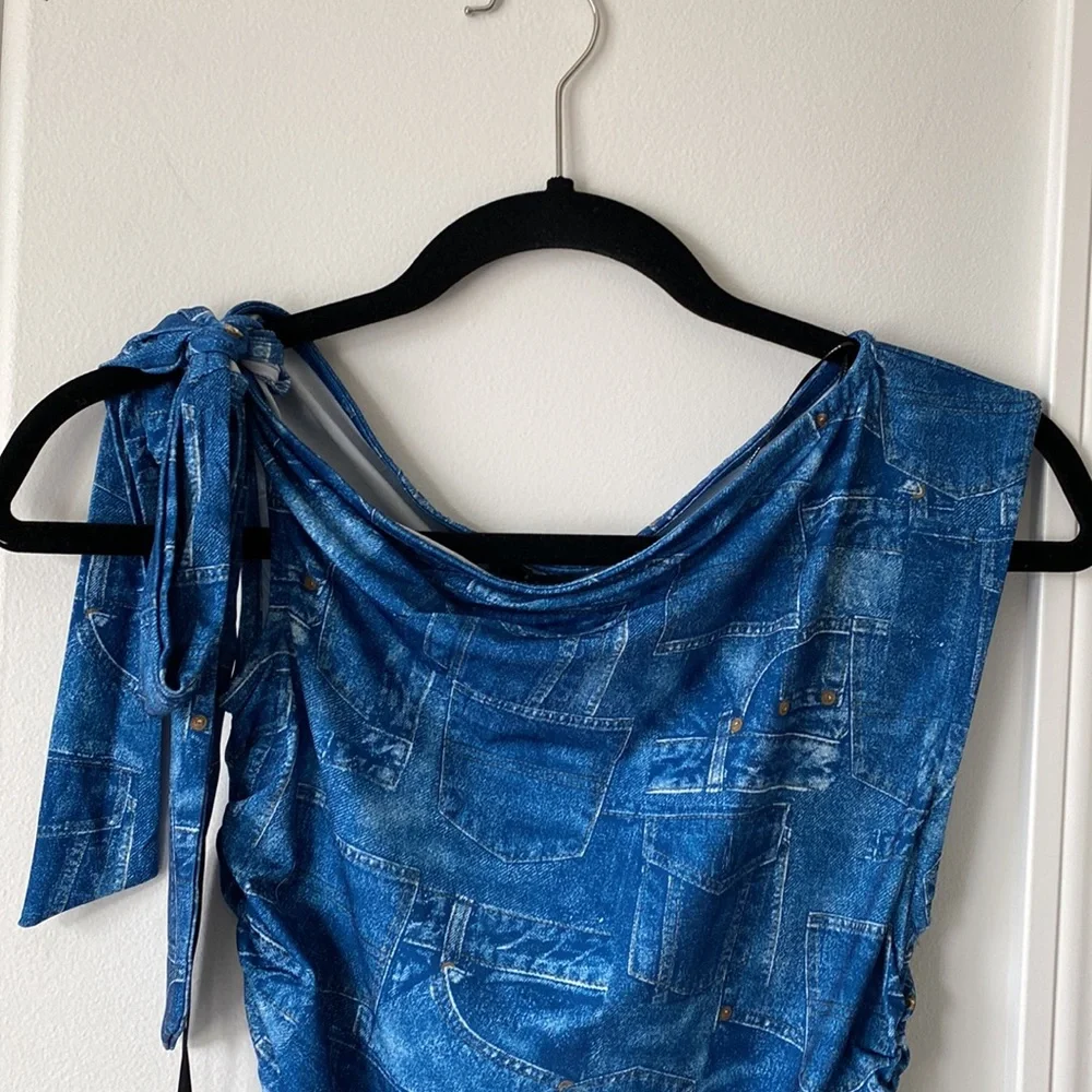 Forever 21 - Blue Denim Graphic Pattern One Side Tie Shoulder Tank Top Blouse - Picture 3 of 7